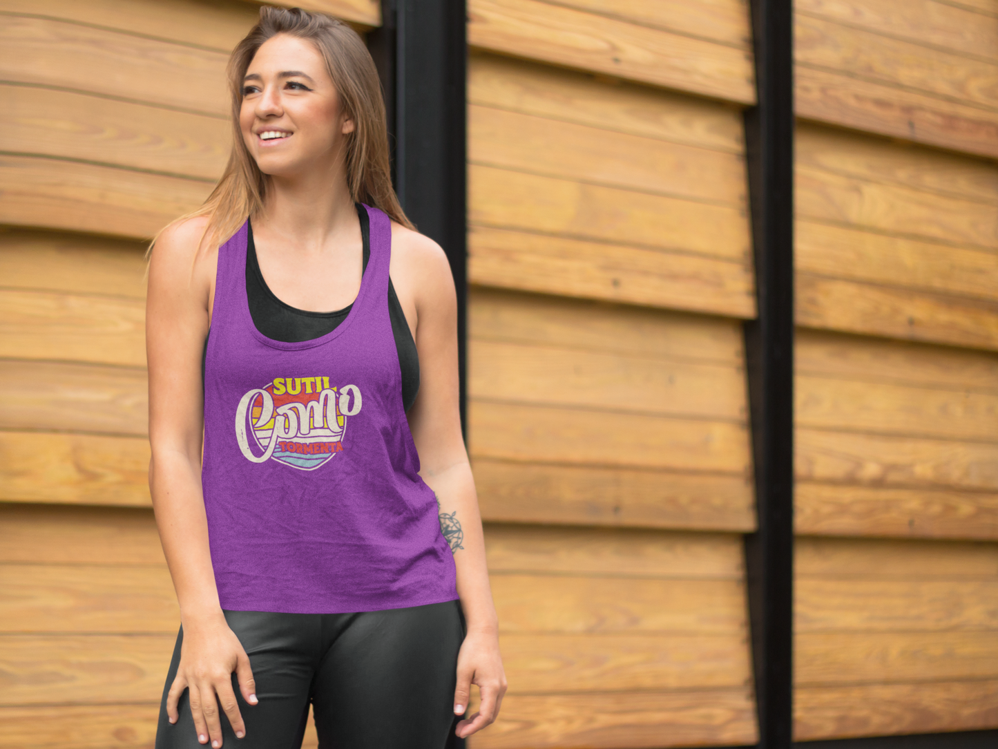 Sutil-como-tormenta Women's Racerback Tank Top