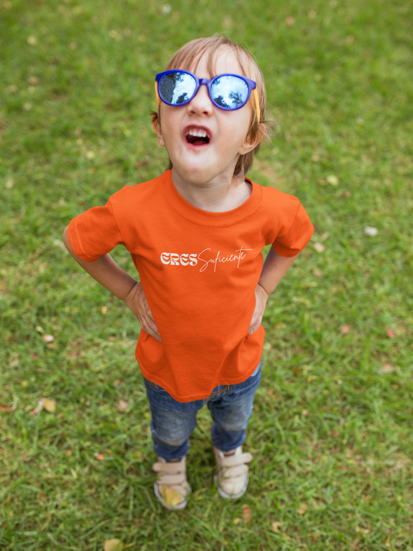 Kids Tee — "Eres Suficiente" Inspirational Spanish Youth T‑Shirt