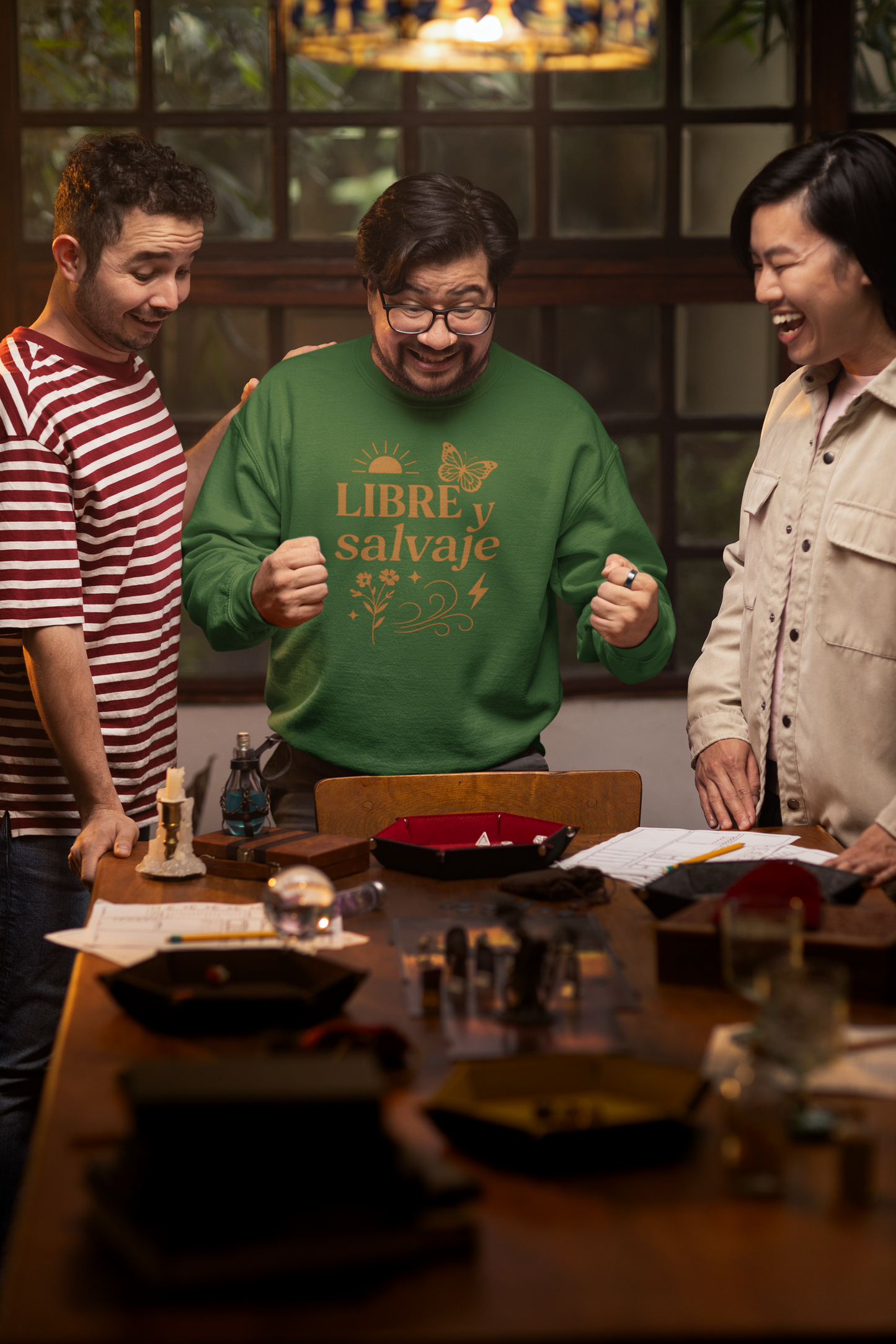 Libre y Salvaje Unisex Crewneck Sweatshirt