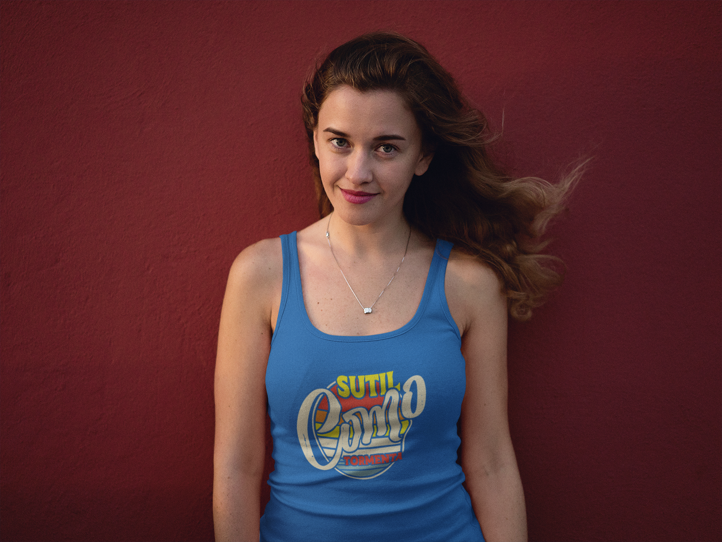 Sutil-como-tormenta Women's Racerback Tank Top