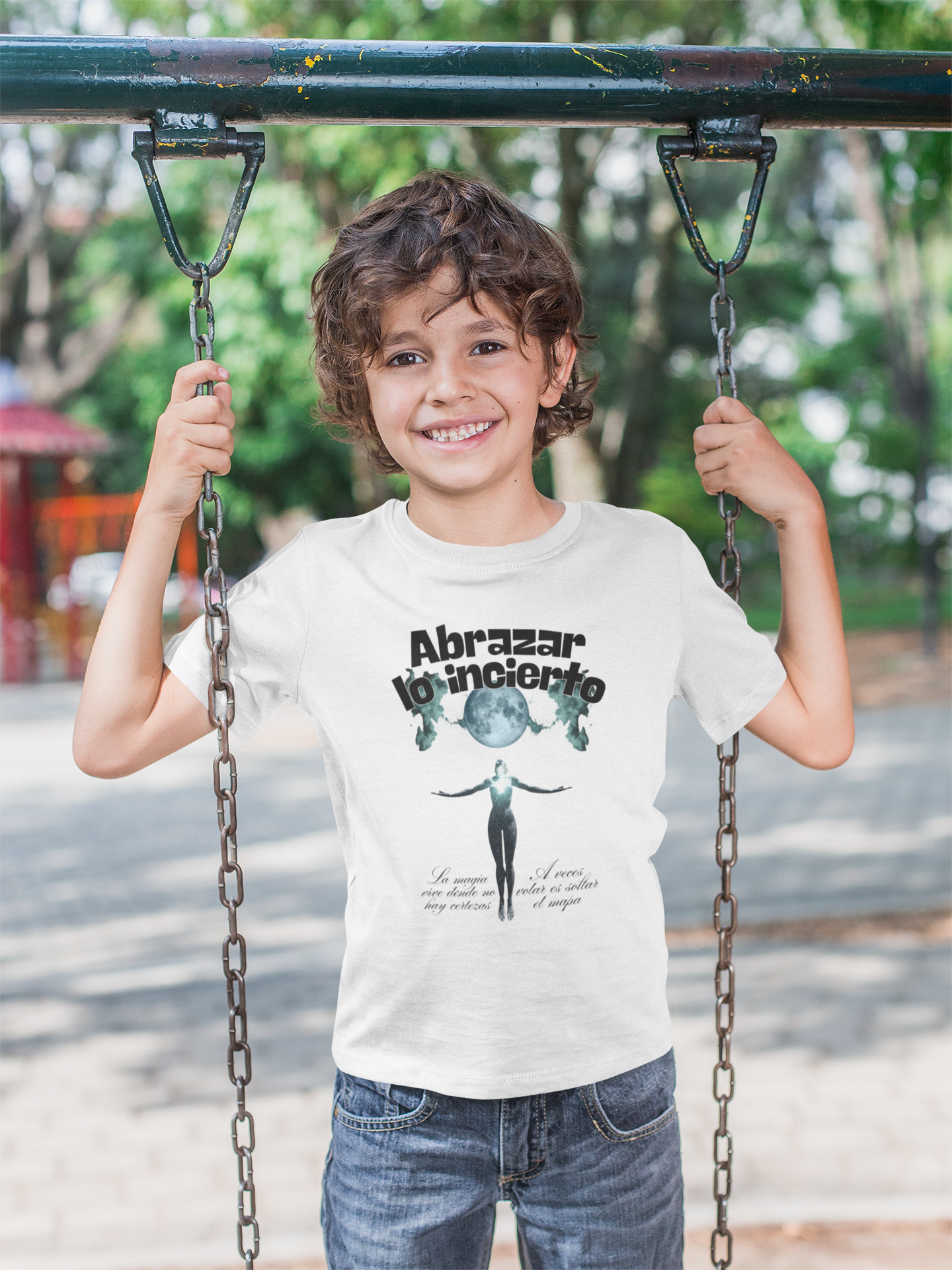 Kids T‑Shirt “Abrazar lo Incierto” Inspirational Spanish Quote Tee